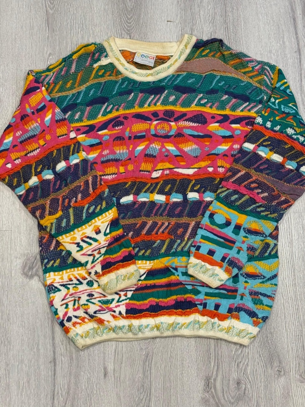 COOGI Australia Multicolour 3D Knit Sweater 100% Cotton - Size Large. - Picture 7 of 8